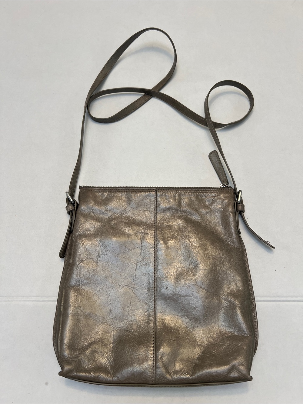 HOBO International gray leather zip-top crossbody purse
